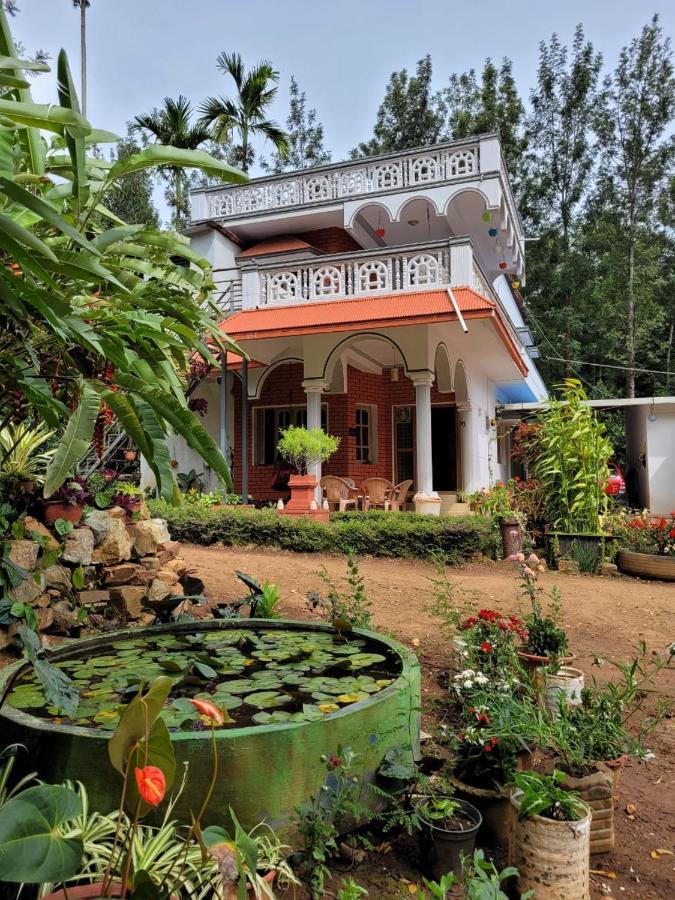Bluebell Homestay Chikmagalūr Buitenkant foto