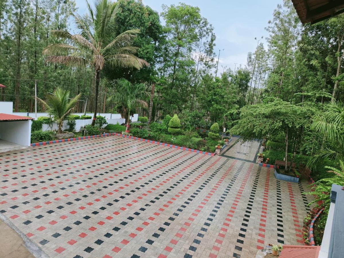 Bluebell Homestay Chikmagalūr Buitenkant foto